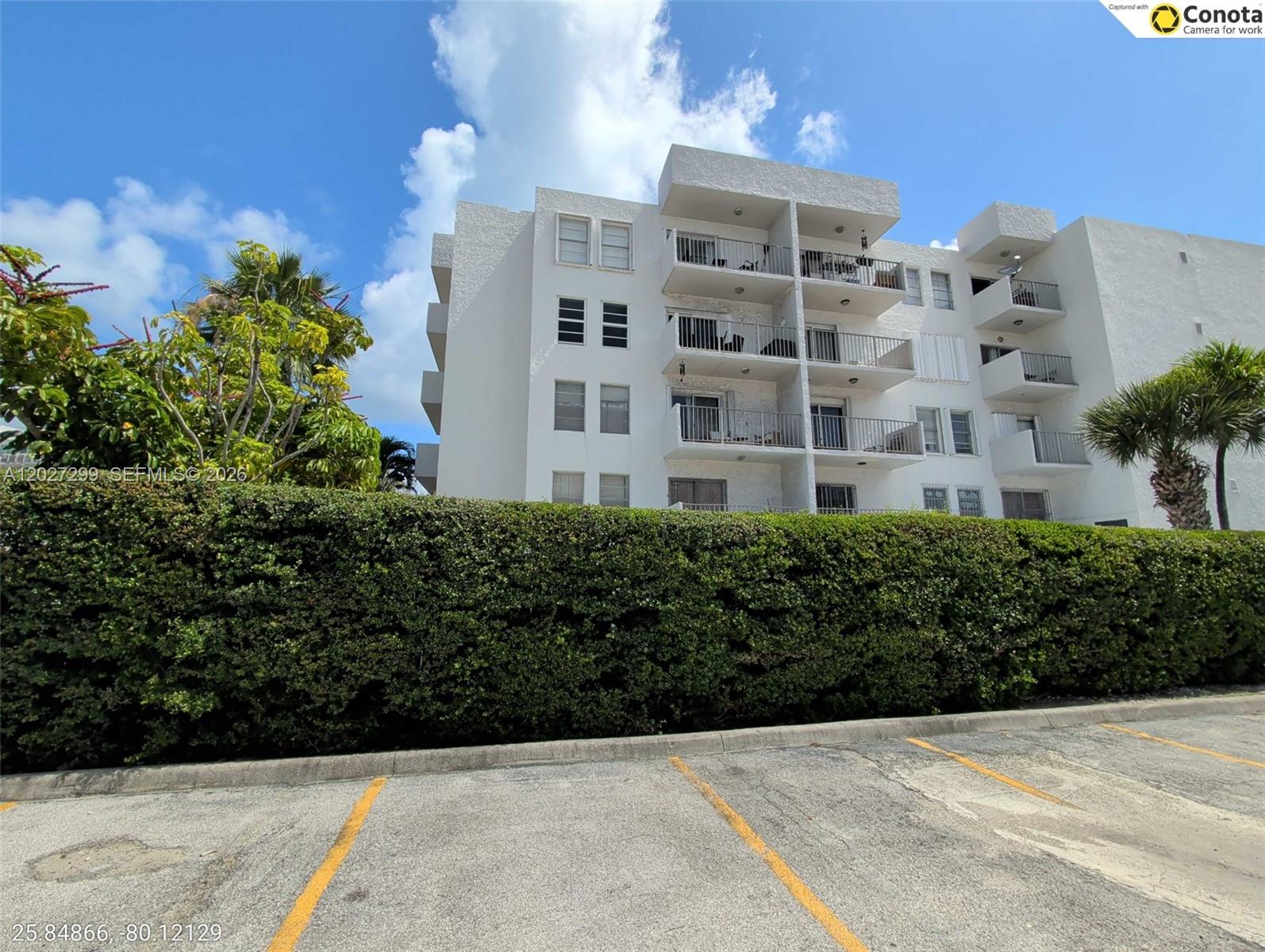 CLINTON CONDO - Residential