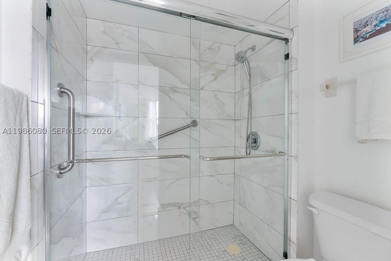 ROYAL PARK CONDO - Residential
