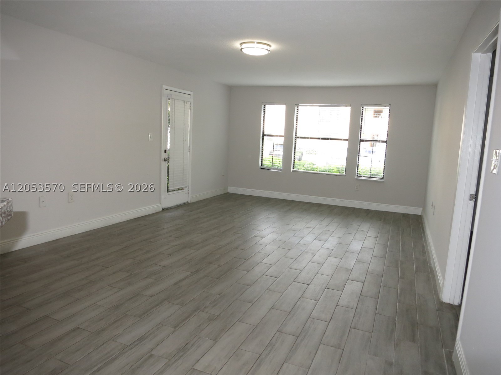BISCAYNE BEACH CLUB CONDO - Residential Lease