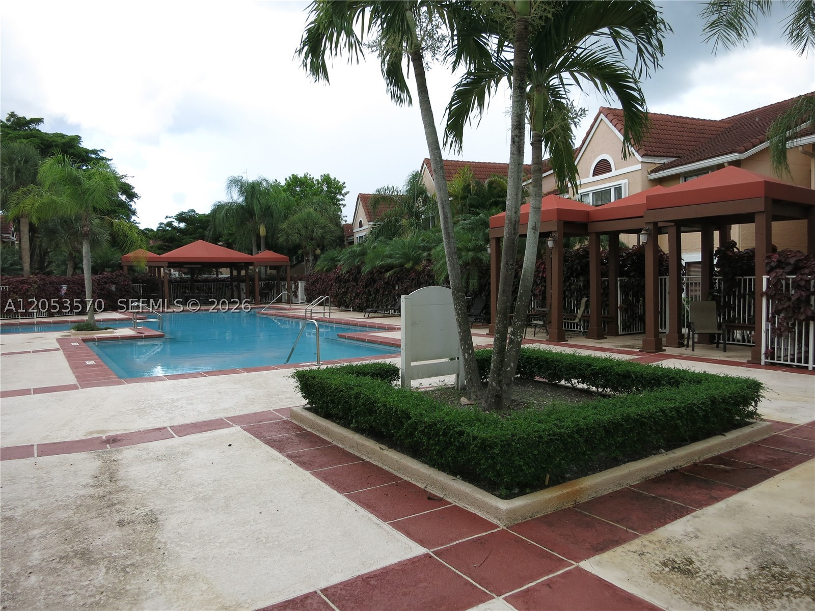 BISCAYNE BEACH CLUB CONDO - Residential Lease