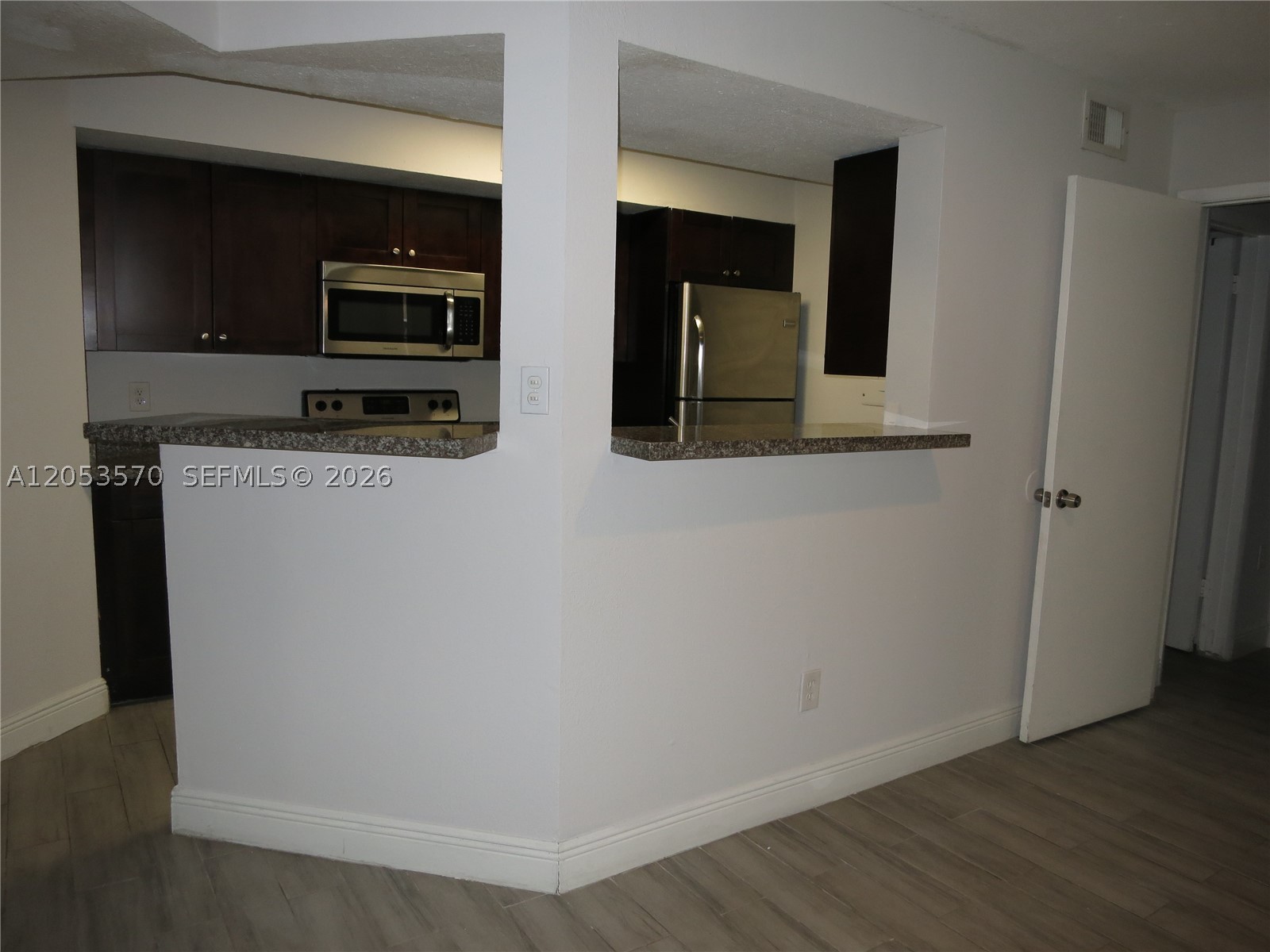 BISCAYNE BEACH CLUB CONDO - Residential Lease