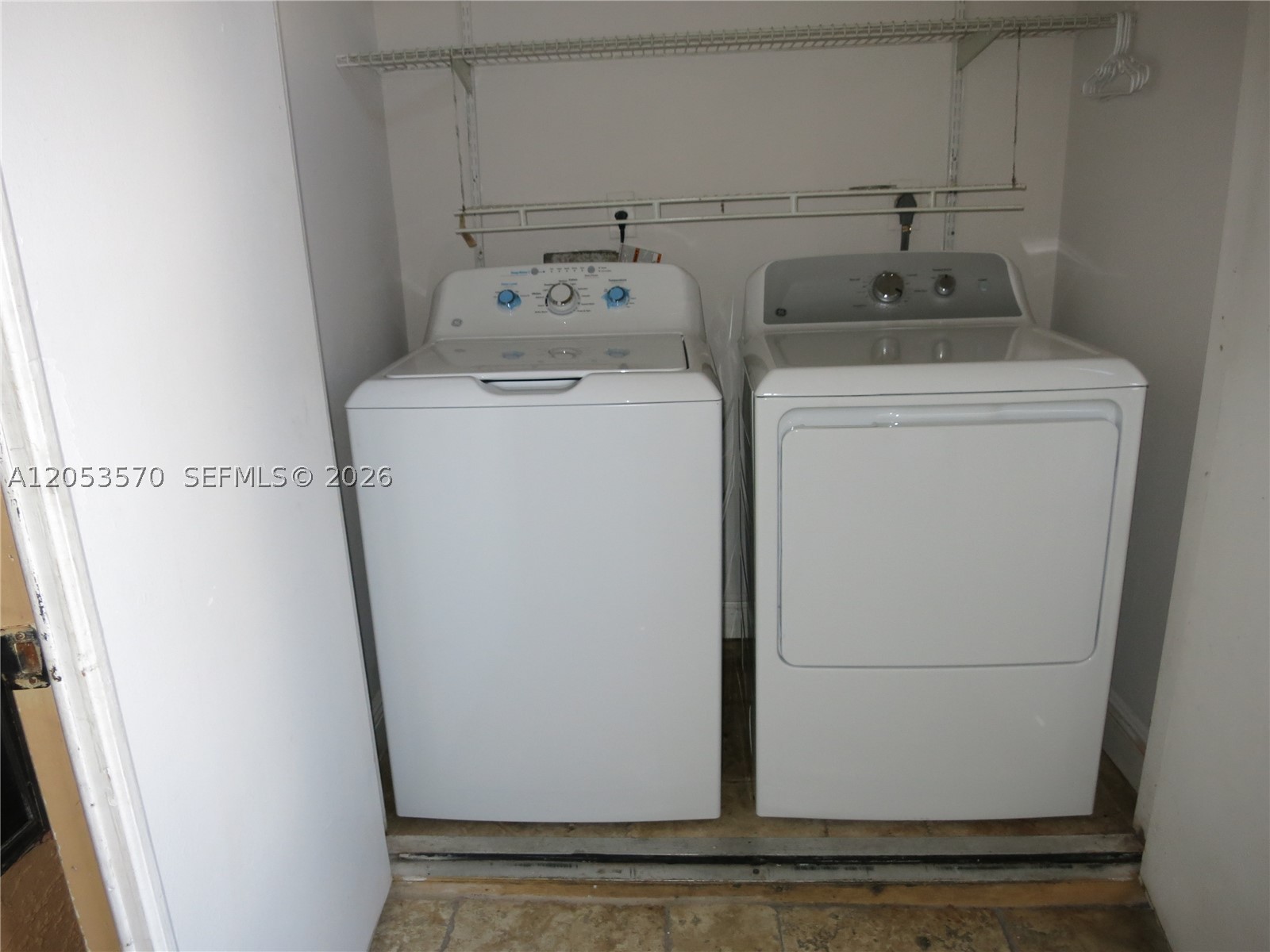 BISCAYNE BEACH CLUB CONDO - Residential Lease