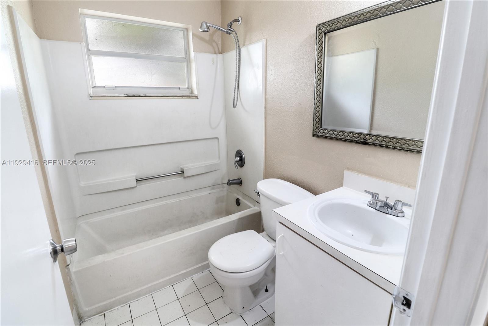 POMPANO BEACH - Residential