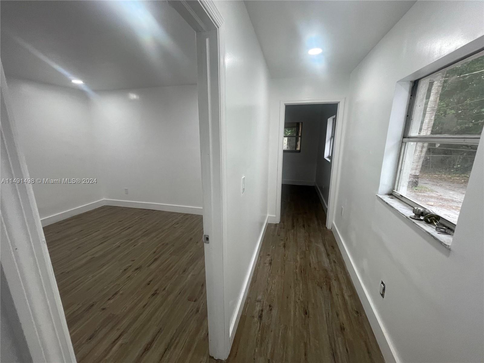 MONTICELLO PK UNIT NO 3 - Residential Lease