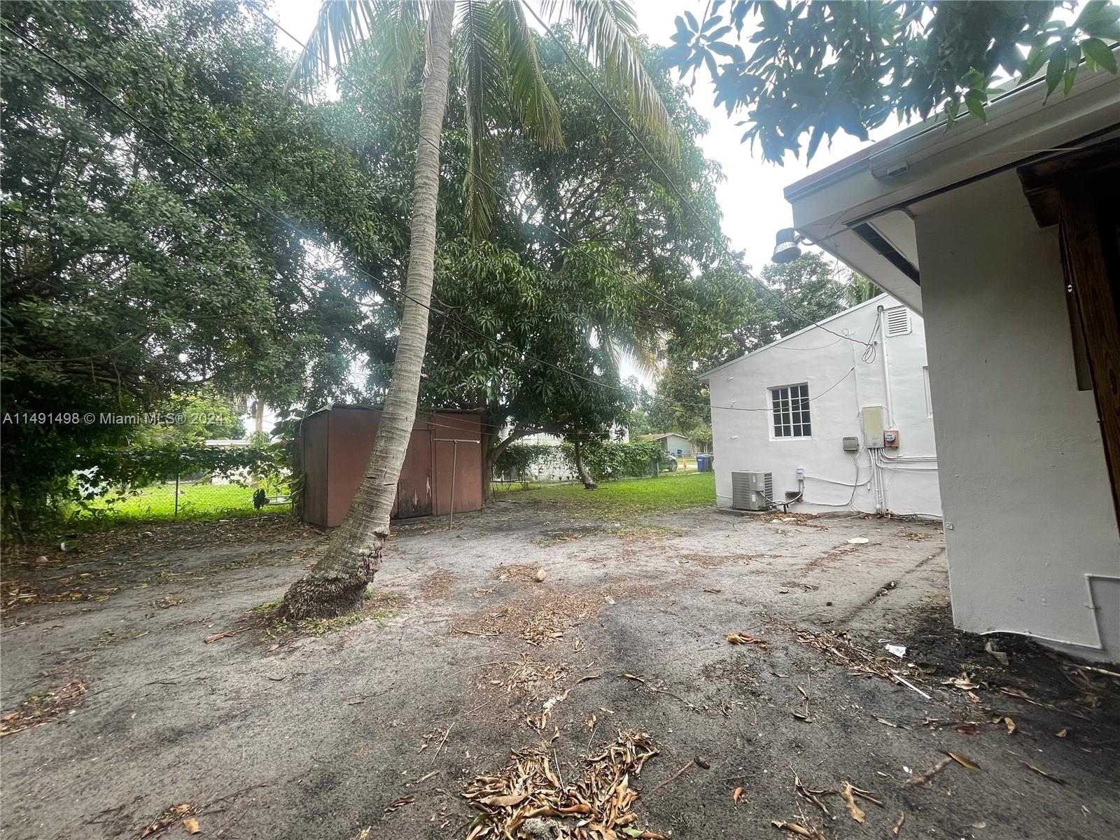 MONTICELLO PK UNIT NO 3 - Residential Lease