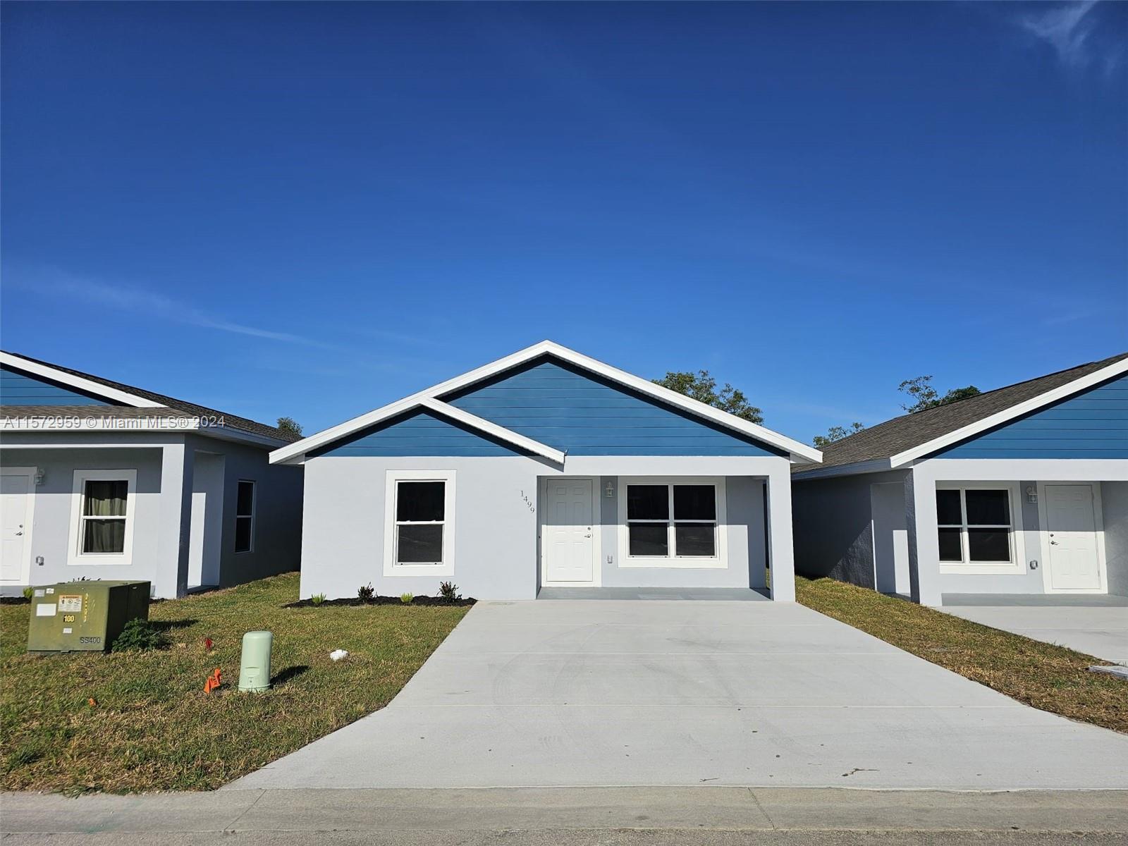 Las Villas at Kenilworth - Residential
