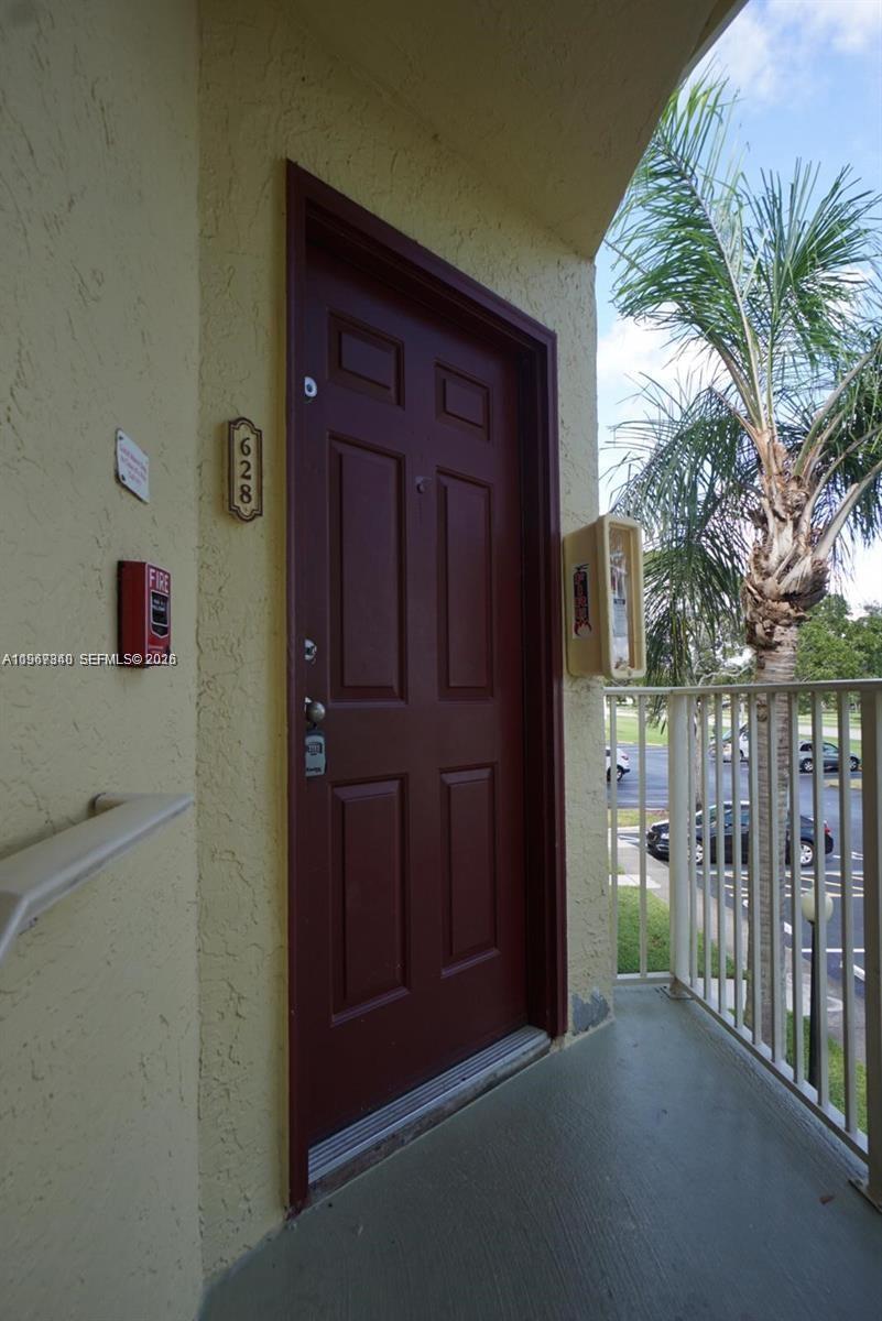 ISLES AT LAGO MAR CONDO - Residential