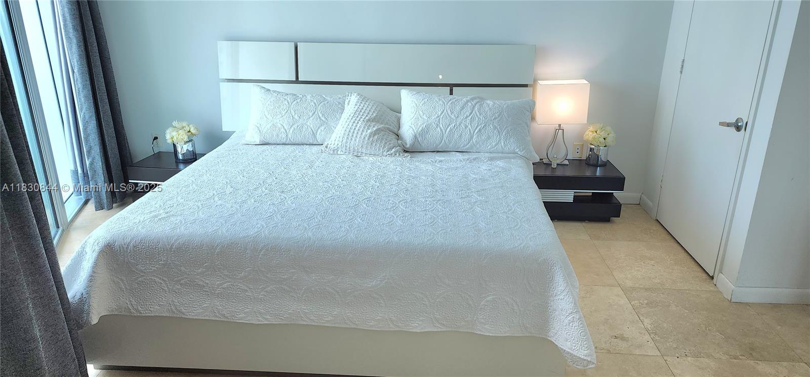WIND CONDO - Residential
