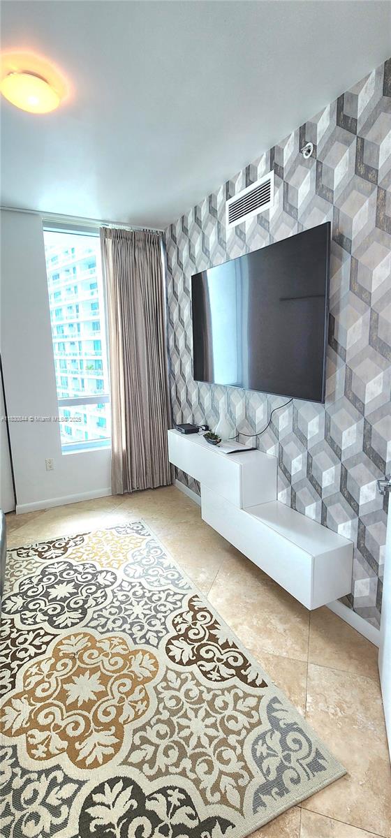 WIND CONDO - Residential