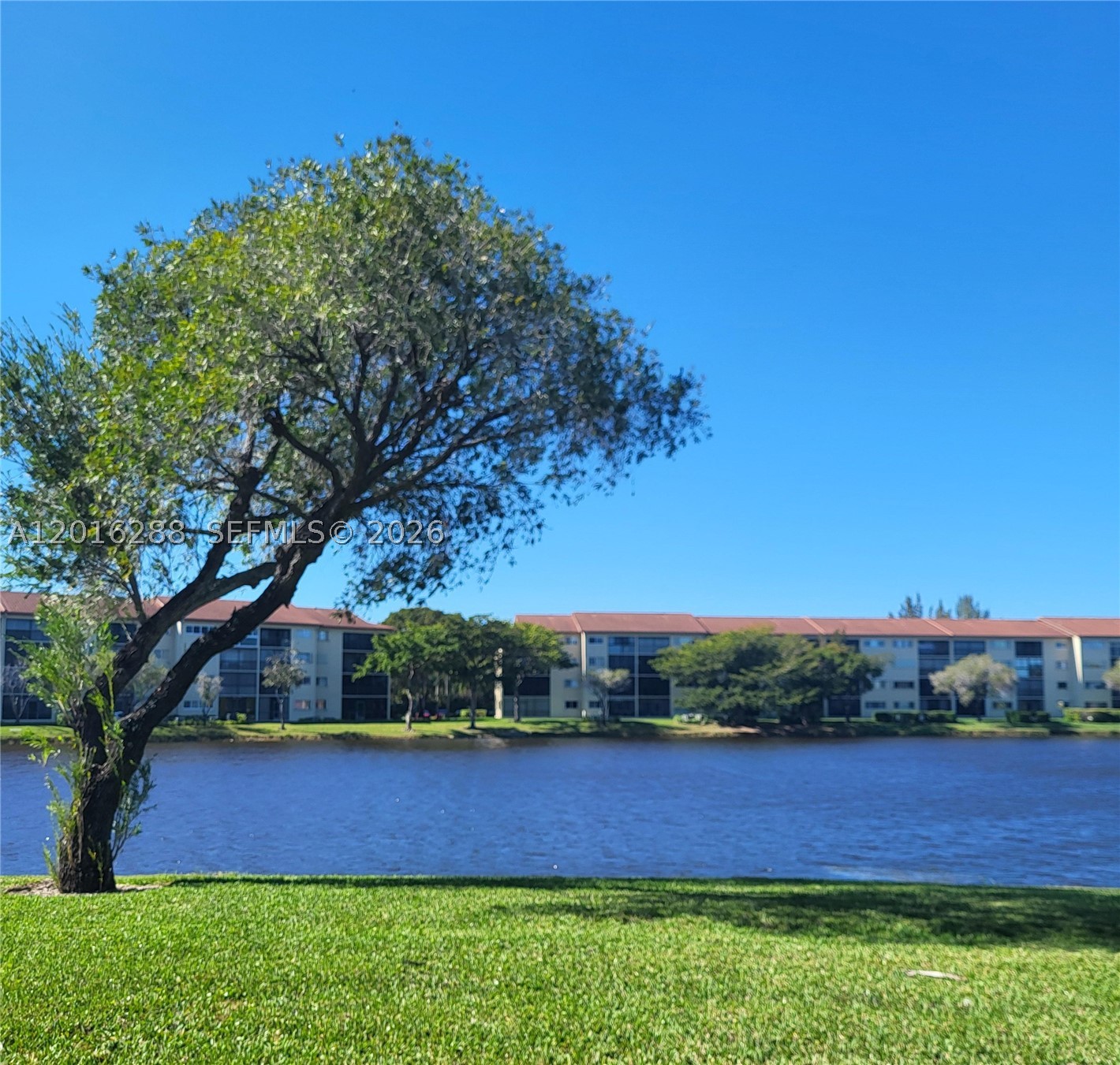 SUFFOLK AT CENTURY VILLAG - Residential