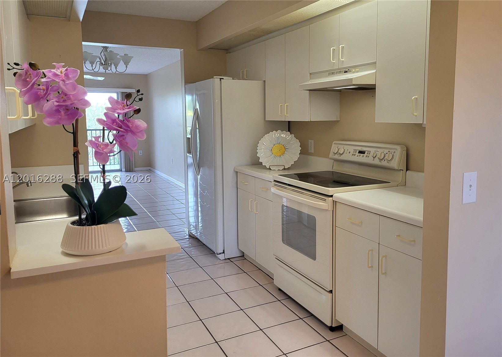 SUFFOLK AT CENTURY VILLAG - Residential