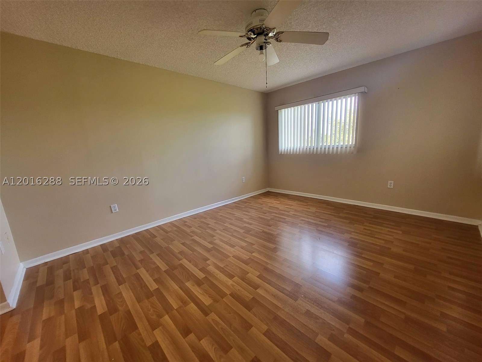 SUFFOLK AT CENTURY VILLAG - Residential