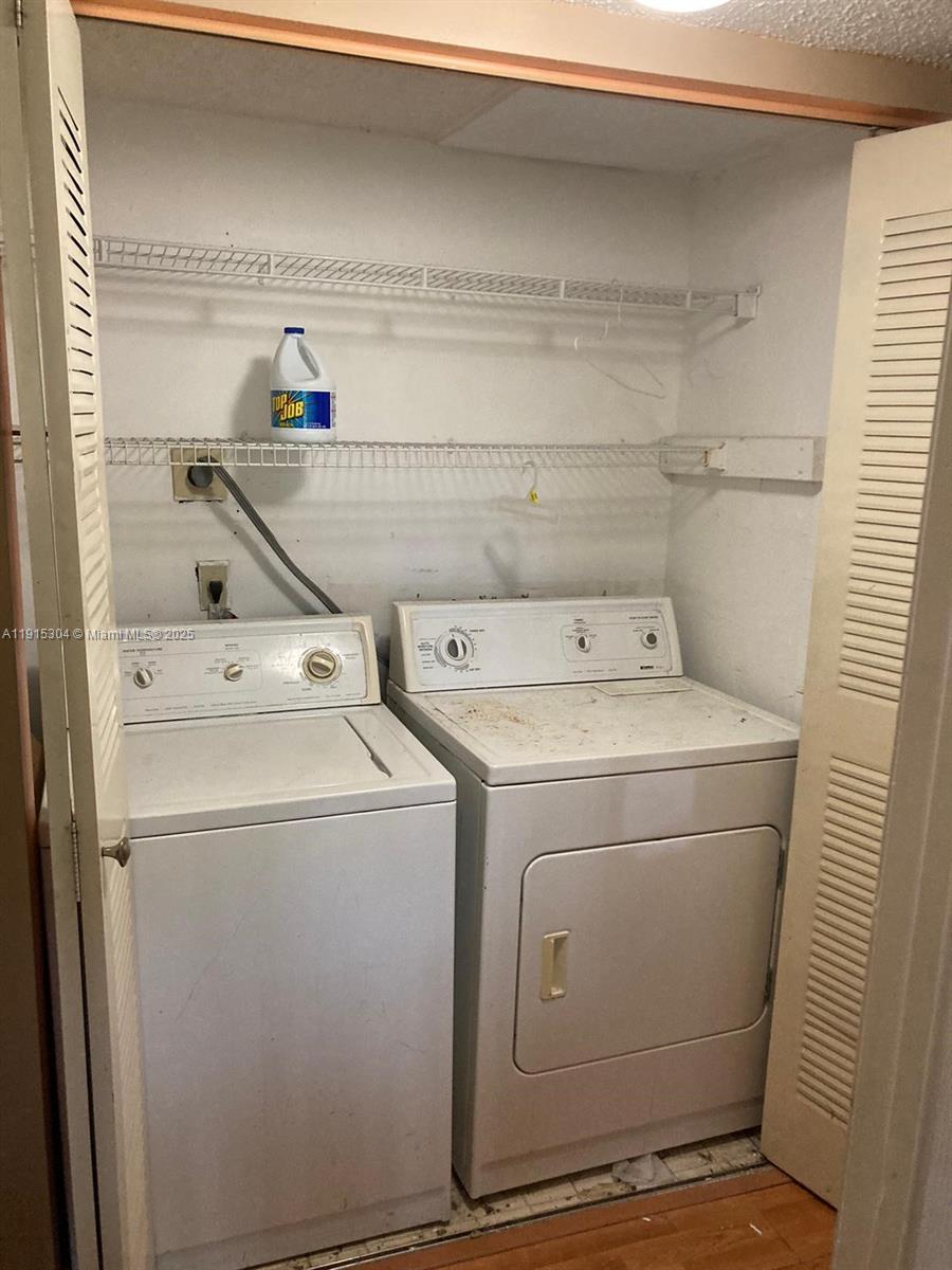 CYPRESS TRACE CONDO - Residential