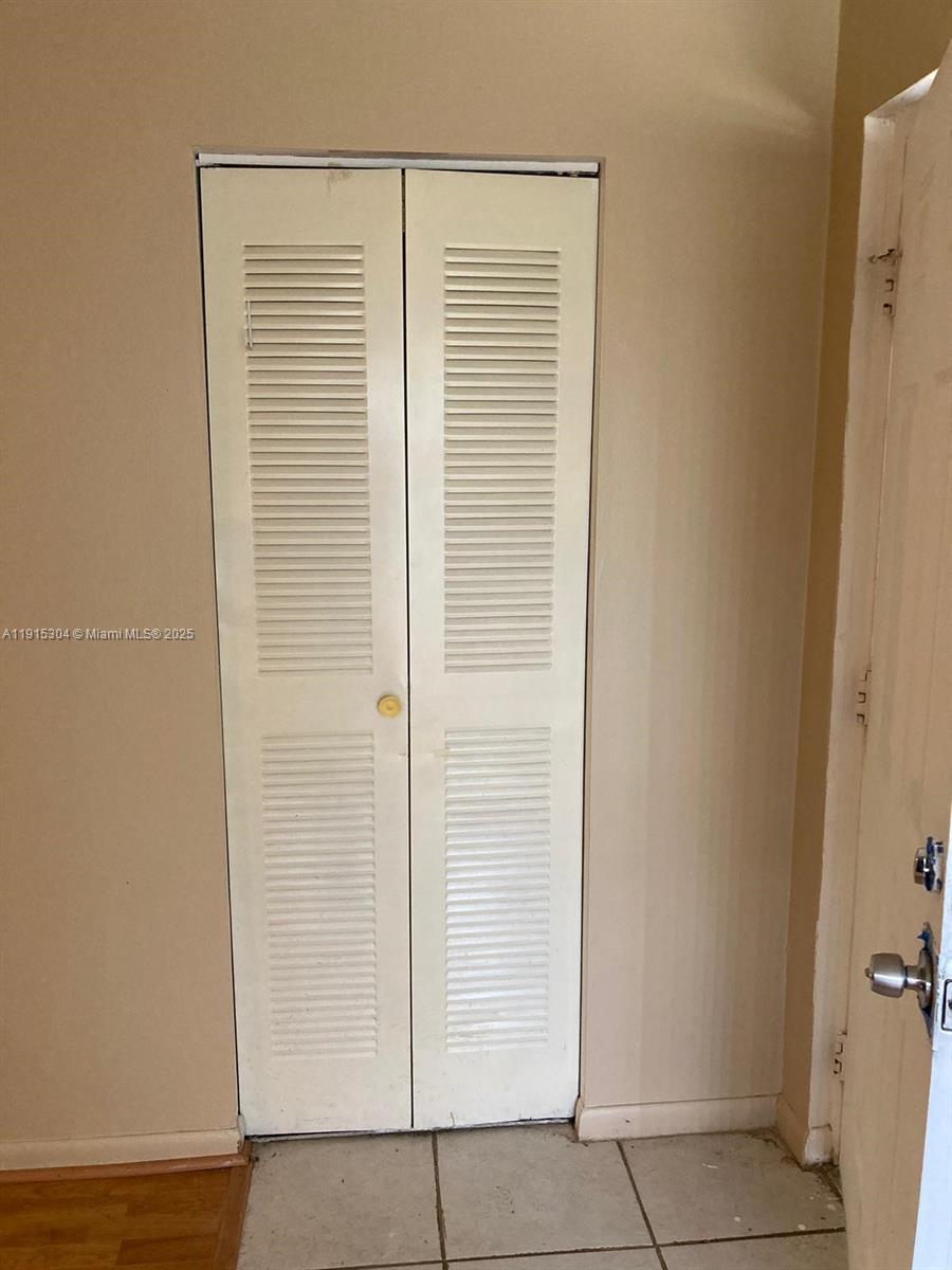 CYPRESS TRACE CONDO - Residential