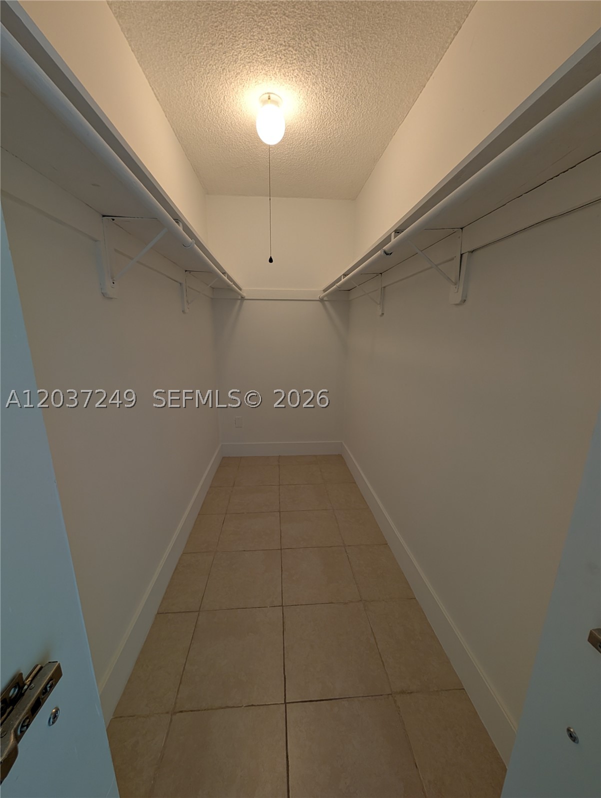 CORAL REEF TOWNHOUSES CON - Residential Lease