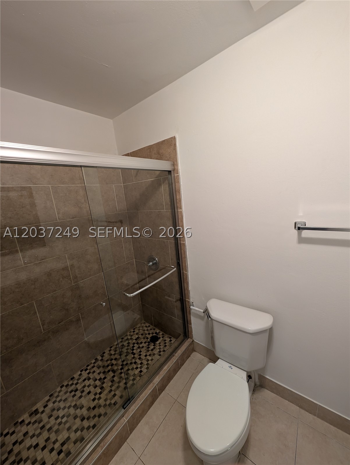 CORAL REEF TOWNHOUSES CON - Residential Lease