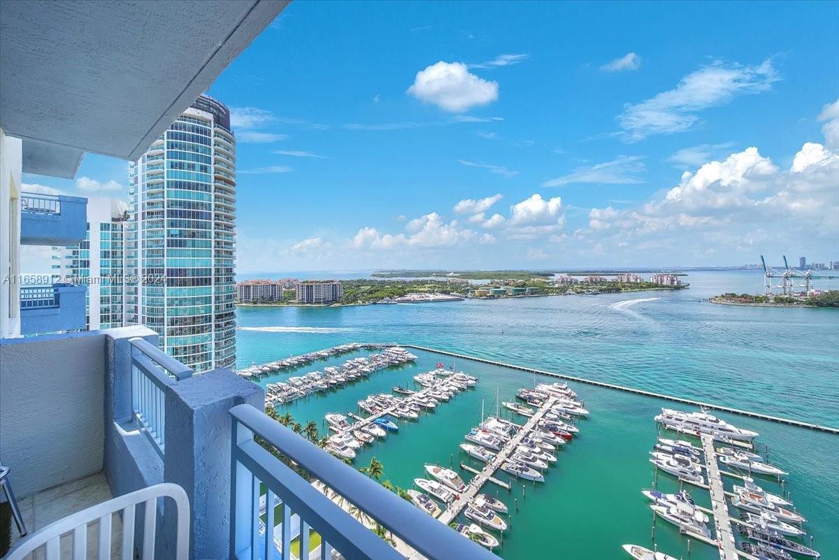 YACHT CLUB AT PORTOFINO - Residential