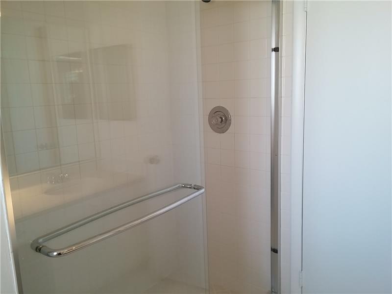 SHERIDAN OCEAN CLUB - Residential