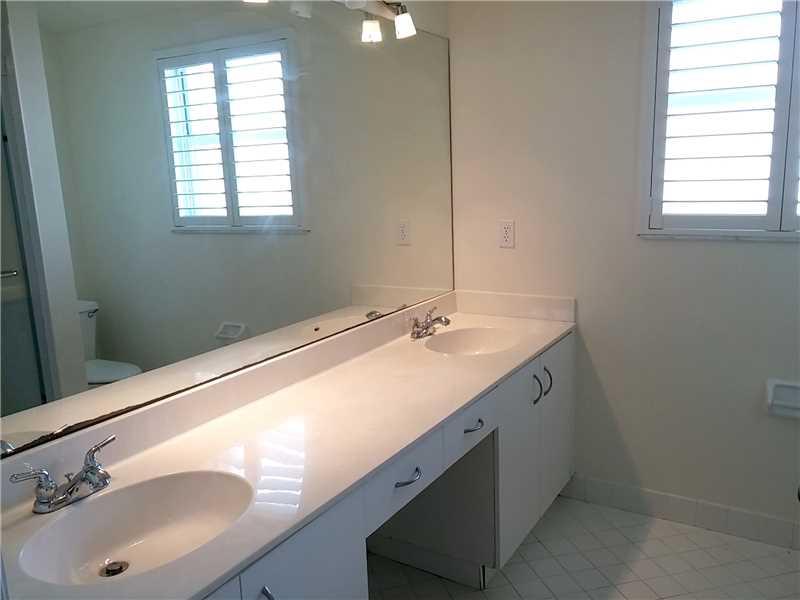 SHERIDAN OCEAN CLUB - Residential