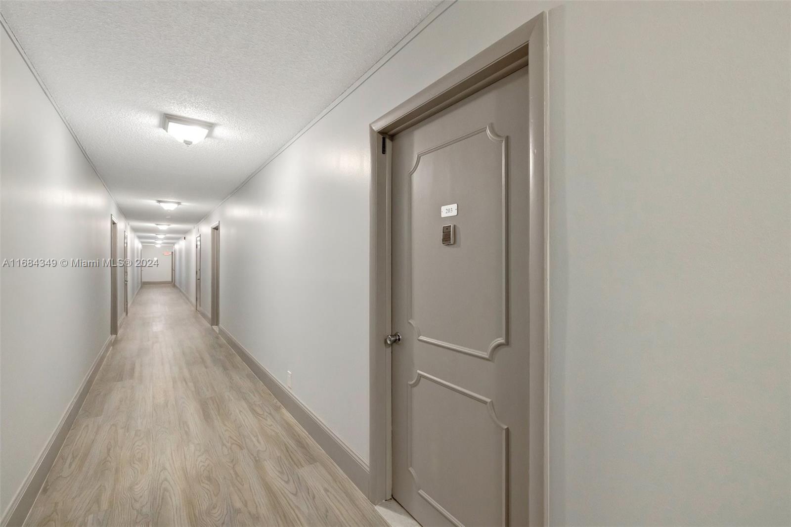 CLIFTON CONDO - Residential