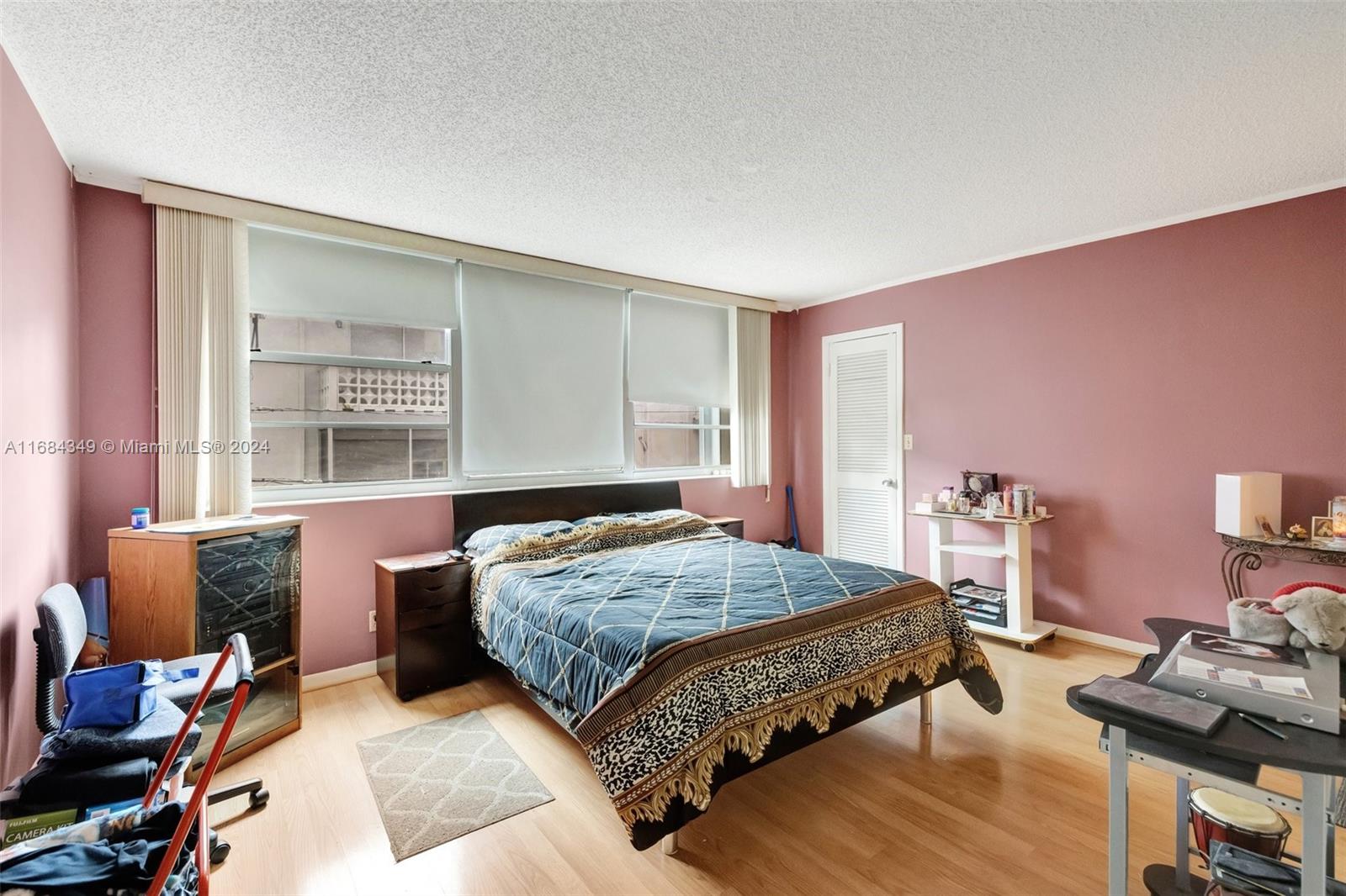 CLIFTON CONDO - Residential