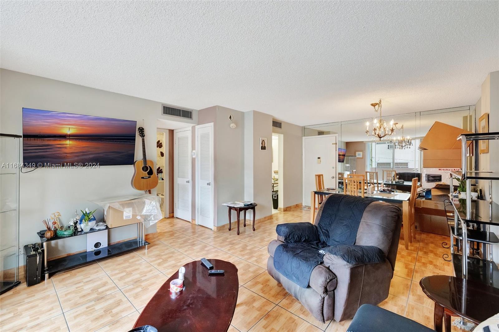 CLIFTON CONDO - Residential