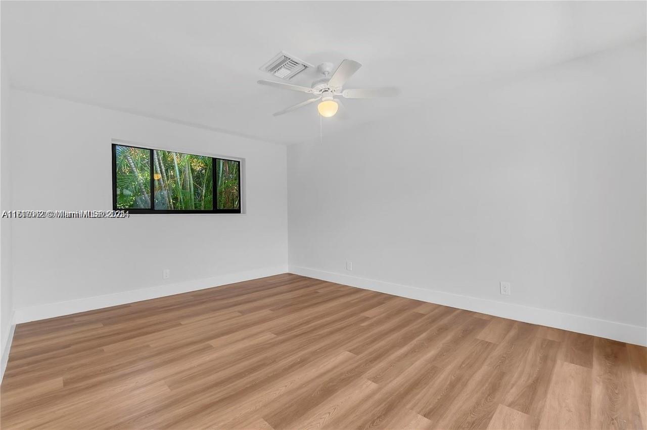ESTERLY - Residential