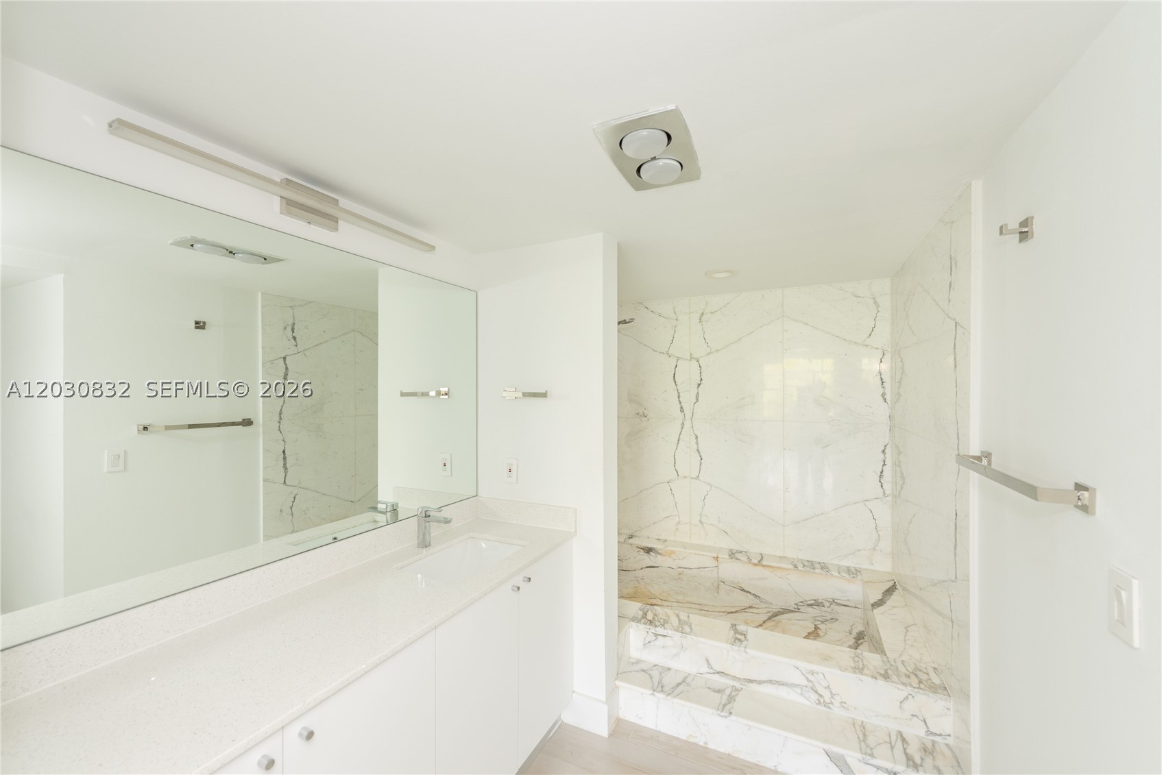 COMMODORE CLUB WEST CONDO - Residential