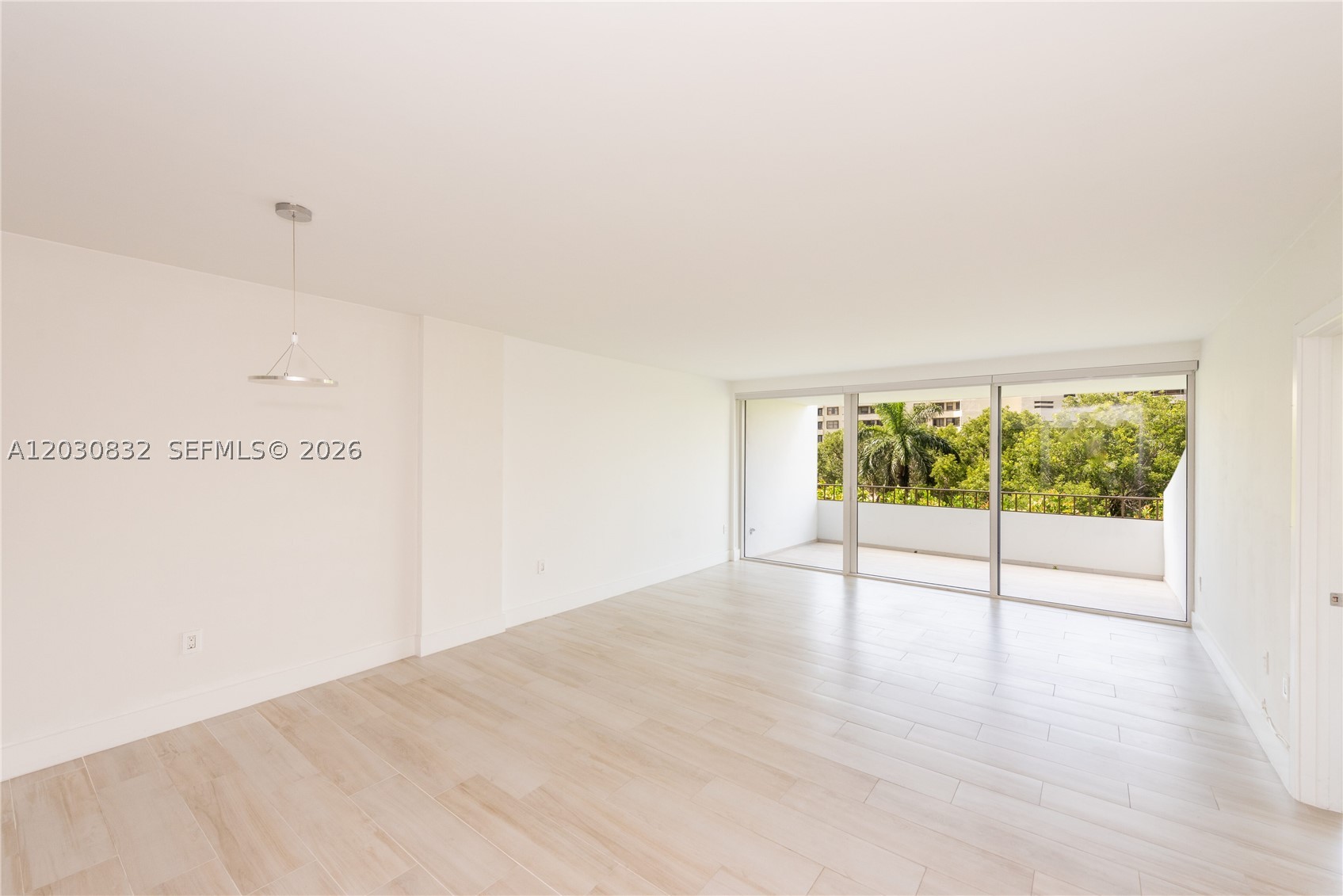 COMMODORE CLUB WEST CONDO - Residential