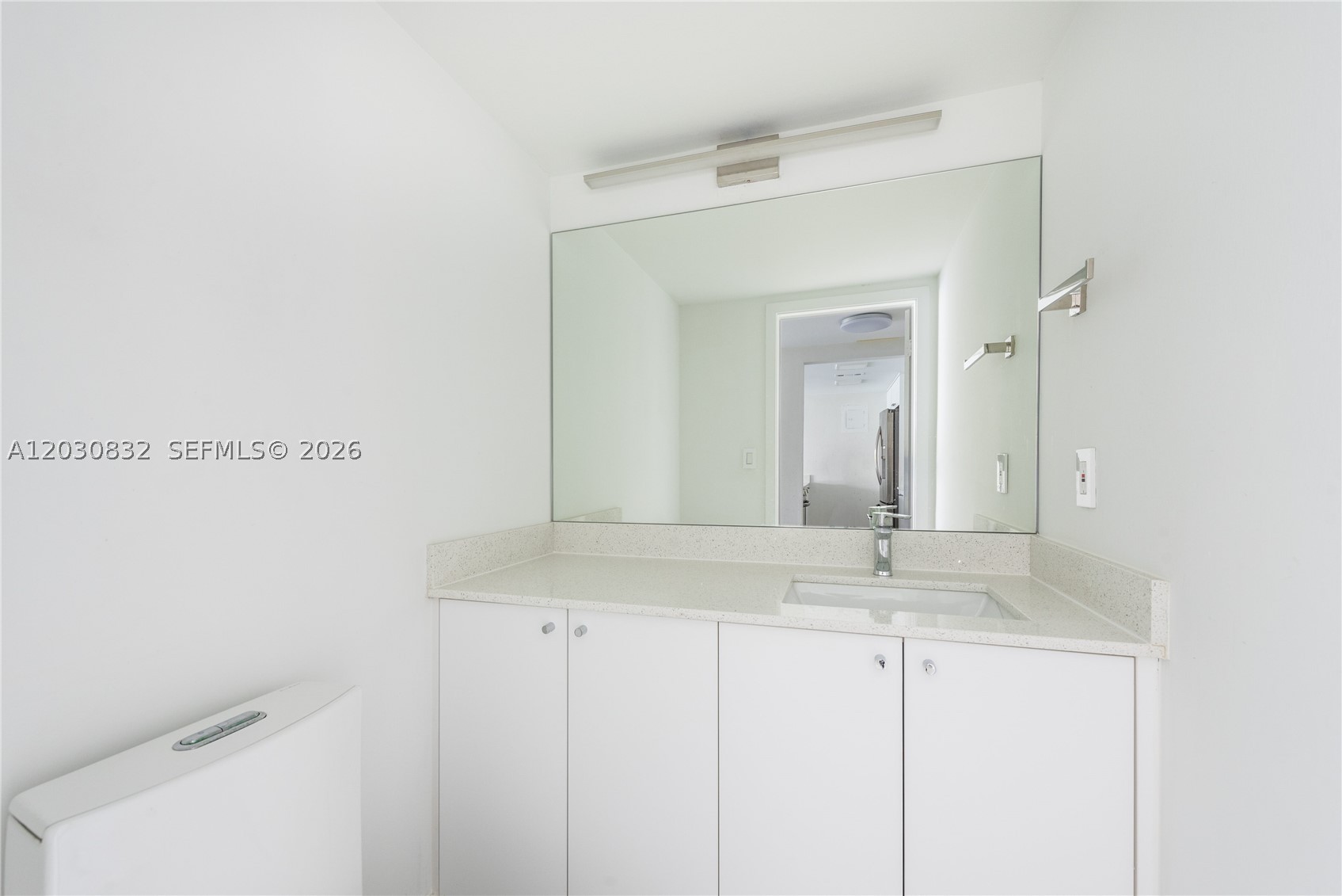 COMMODORE CLUB WEST CONDO - Residential