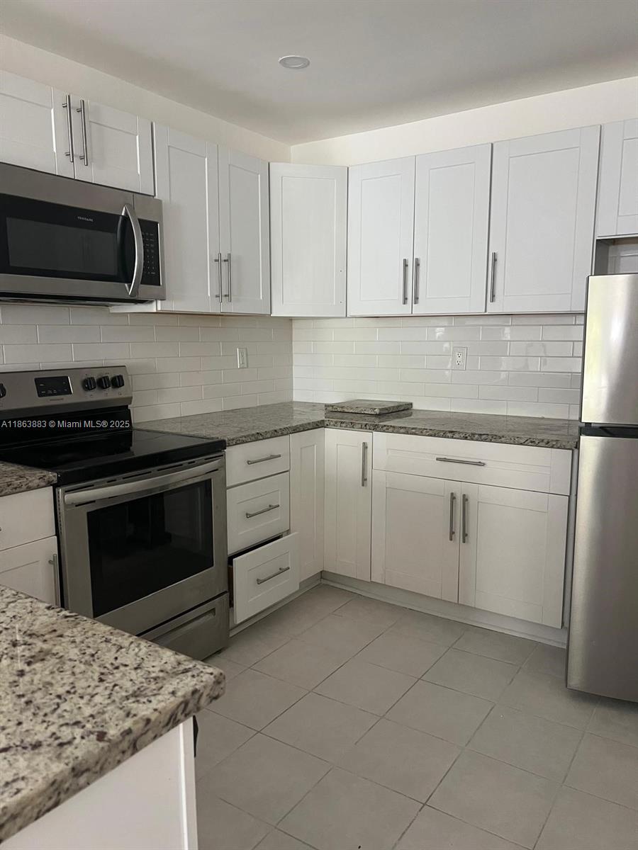 PINES OF CORAL SPRINGS II - Residential