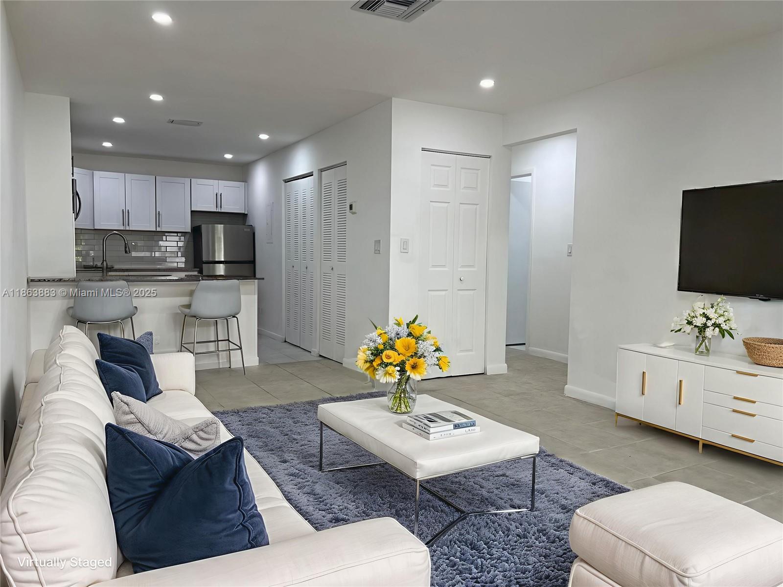 PINES OF CORAL SPRINGS II - Residential