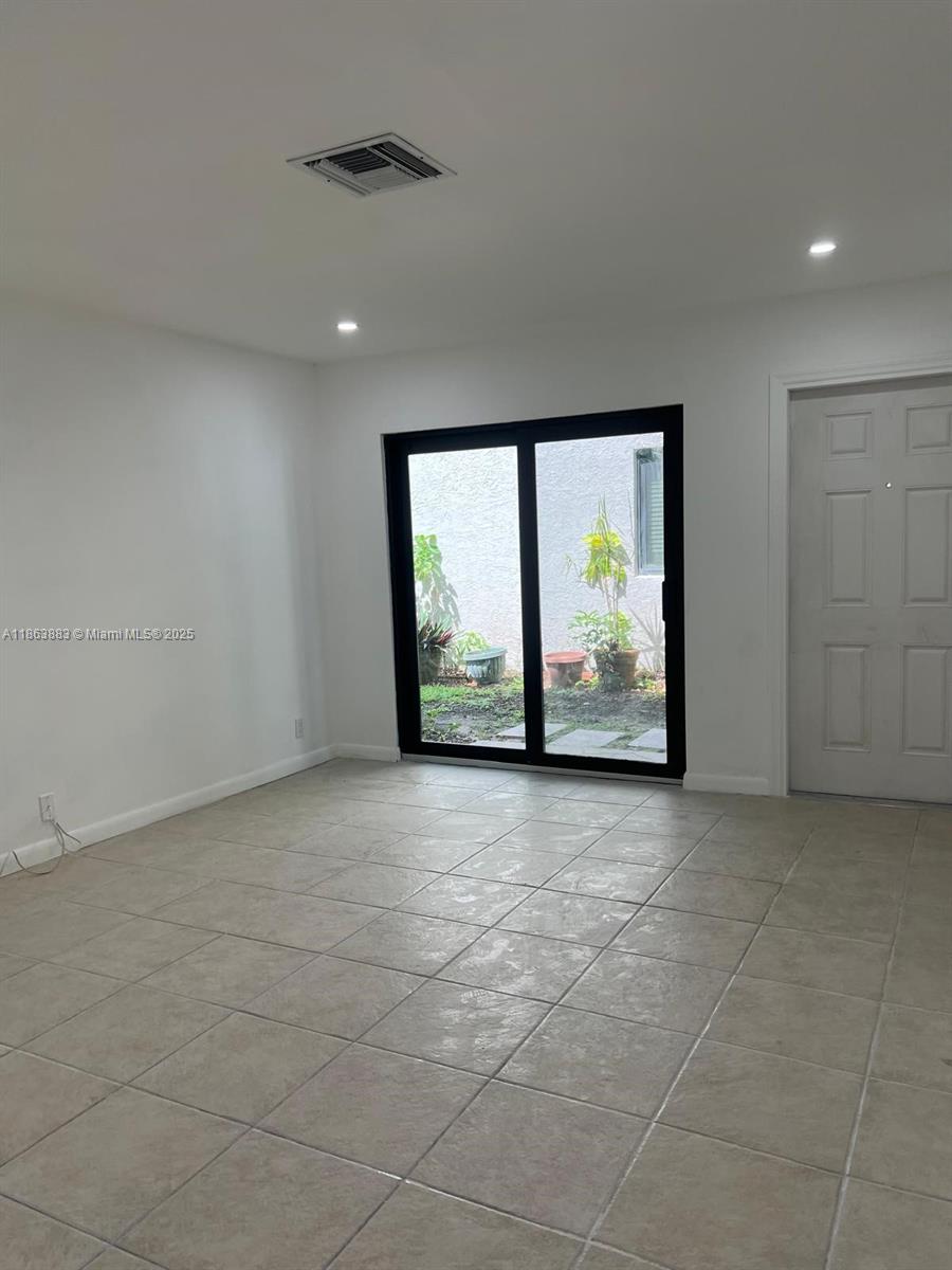 PINES OF CORAL SPRINGS II - Residential