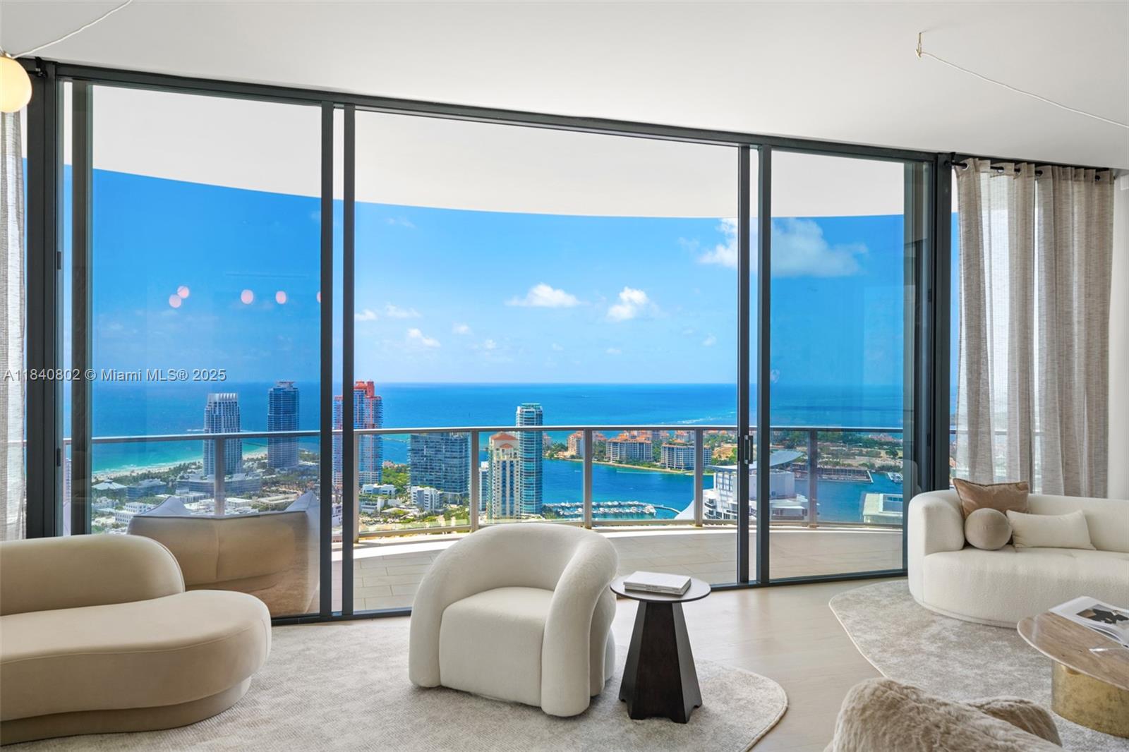 Five Park Condo - Residential