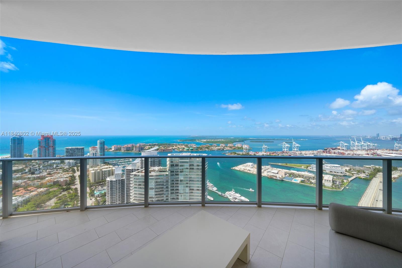 Five Park Condo - Residential