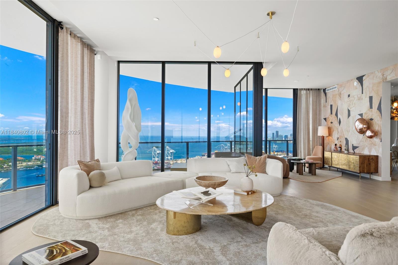 Five Park Condo - Residential