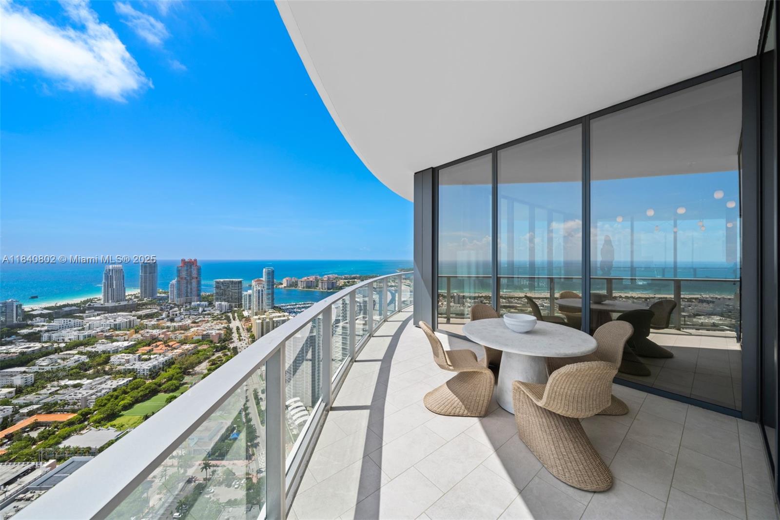 Five Park Condo - Residential