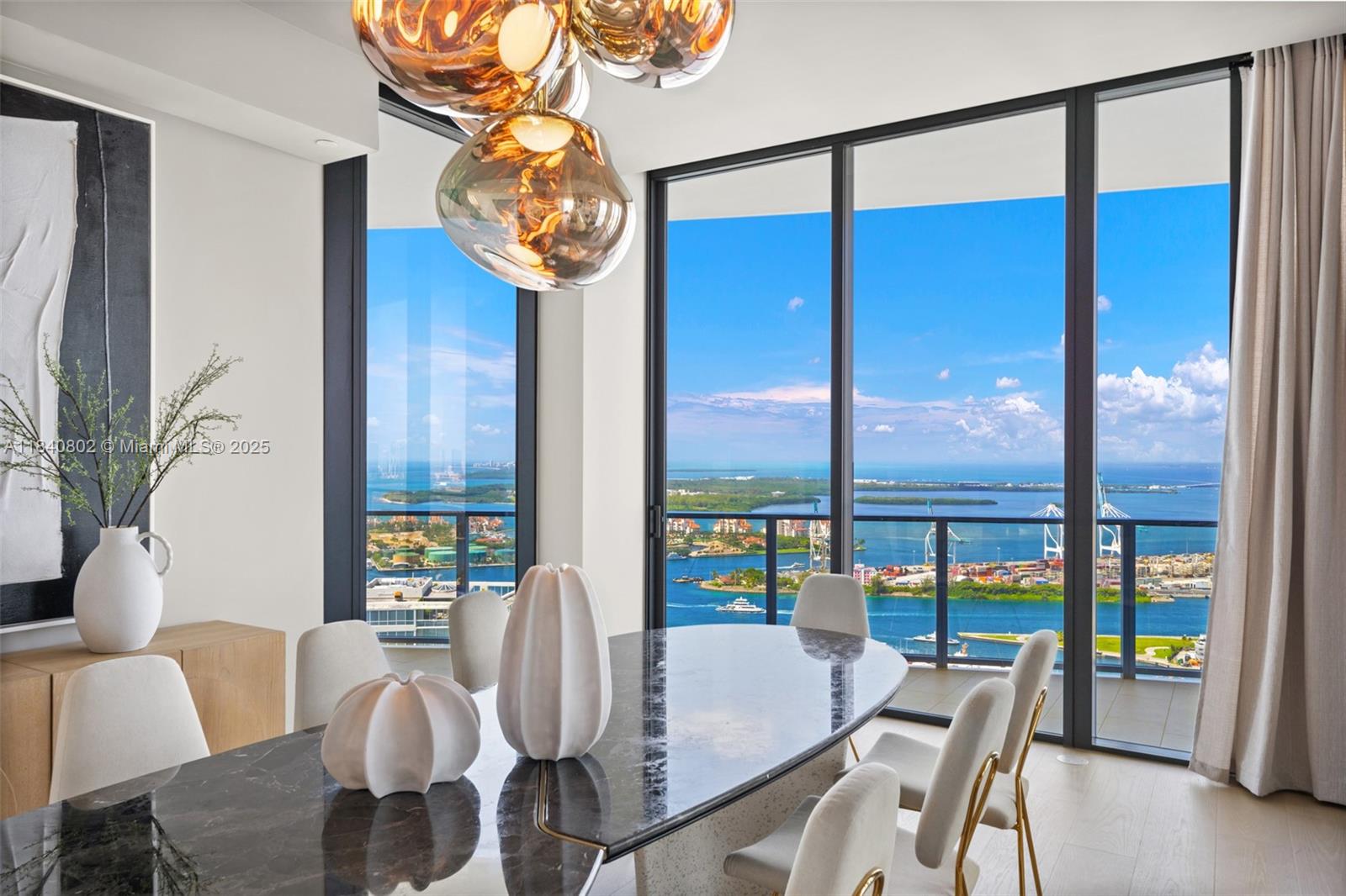 Five Park Condo - Residential