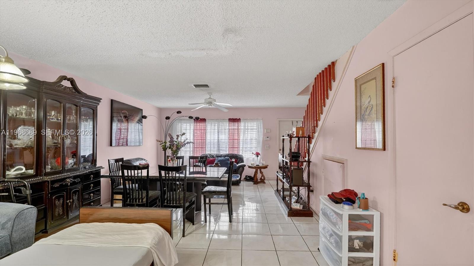 PEMBROKE POINTE SECTION T - Residential