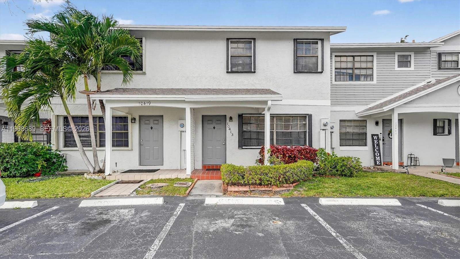 PEMBROKE POINTE SECTION T - Residential