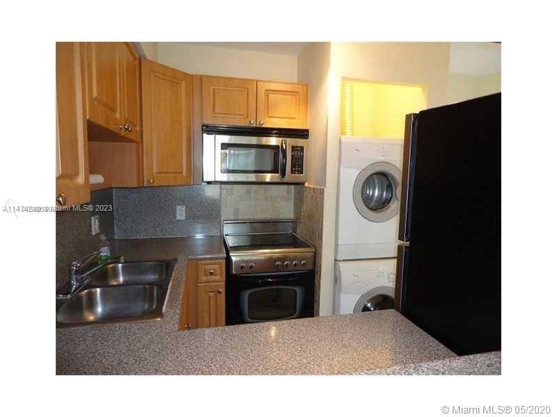 RIVER BREEZE CONDO - Residential Lease