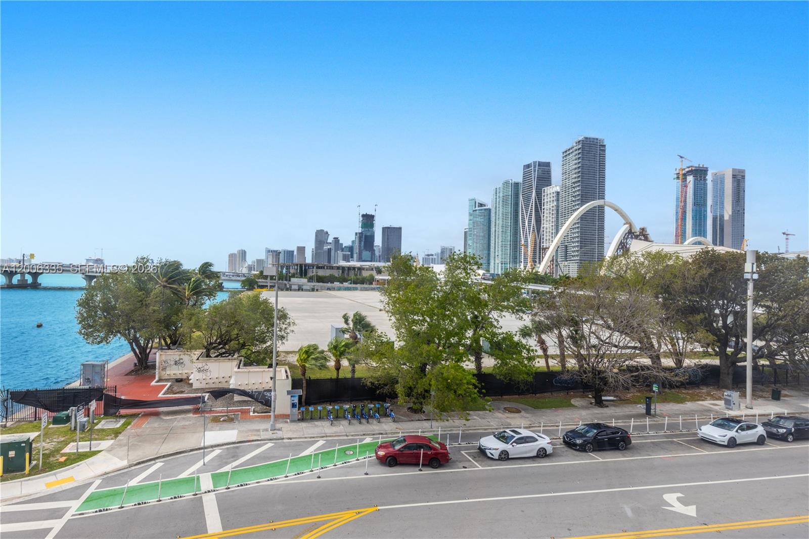 VENETIA CONDO - Residential
