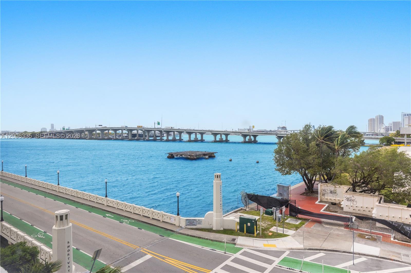 VENETIA CONDO - Residential