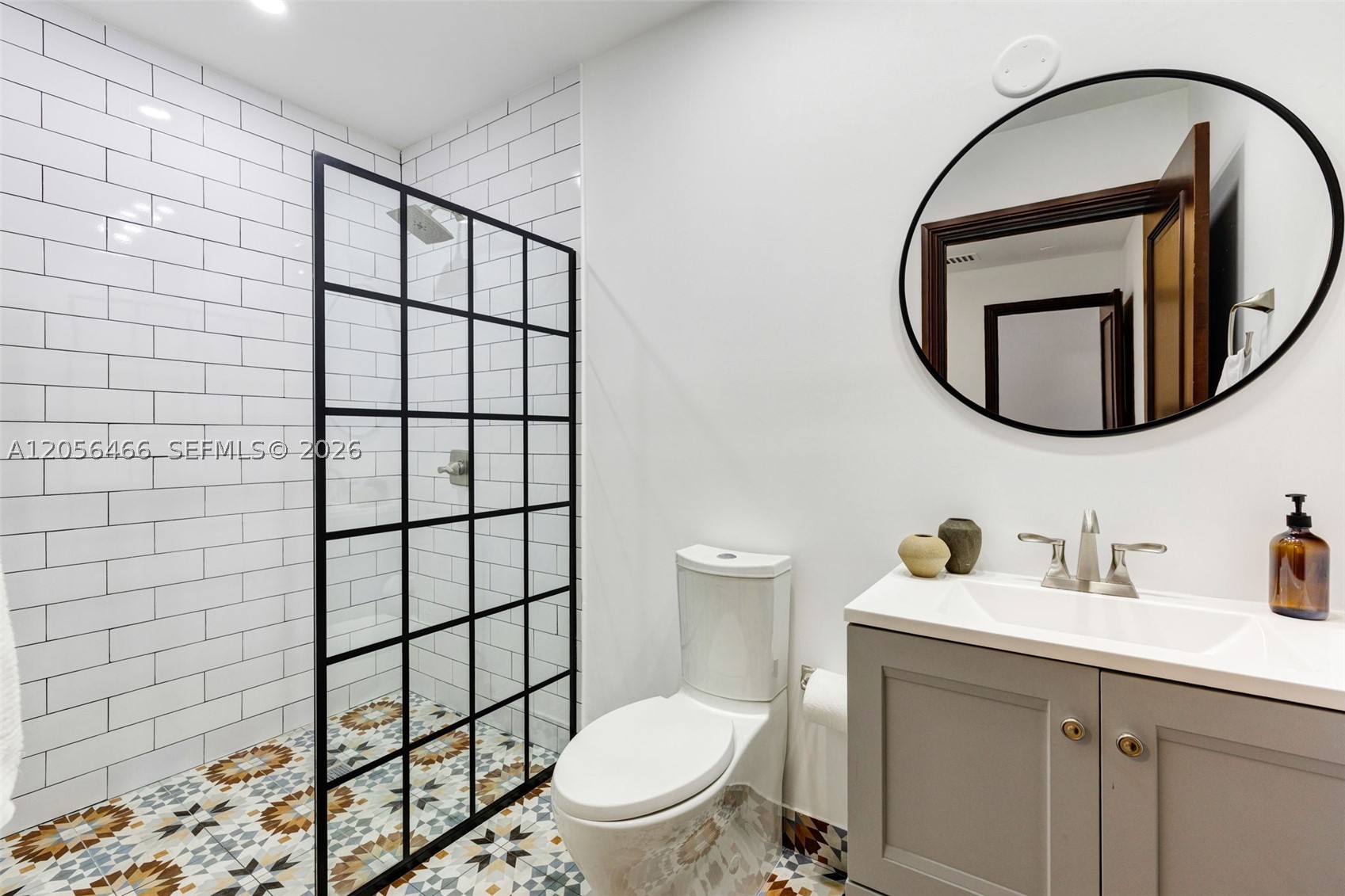 GROVE ENCLAVE CONDO - Residential