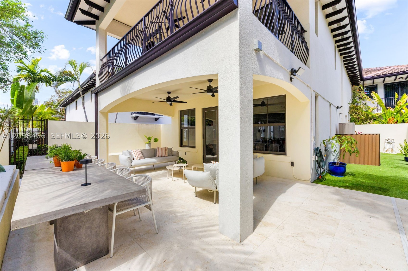 GROVE ENCLAVE CONDO - Residential