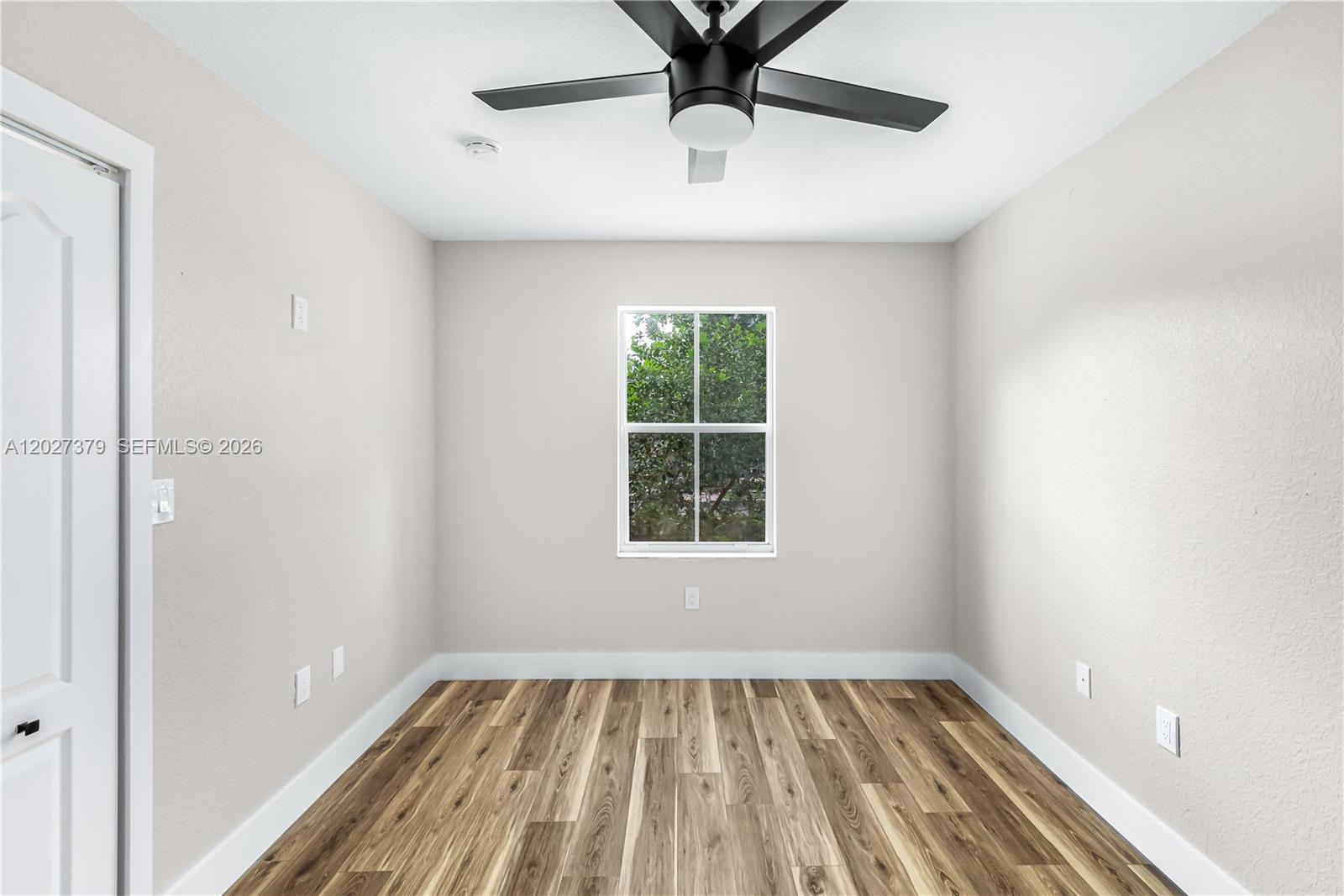 MELROSE POINT CONDO - Residential Lease