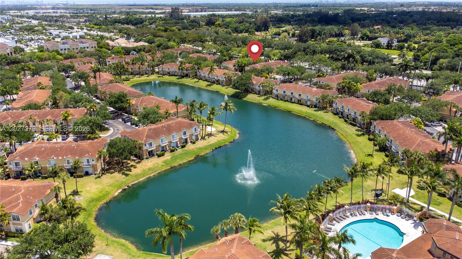 MELROSE POINT CONDO - Residential Lease