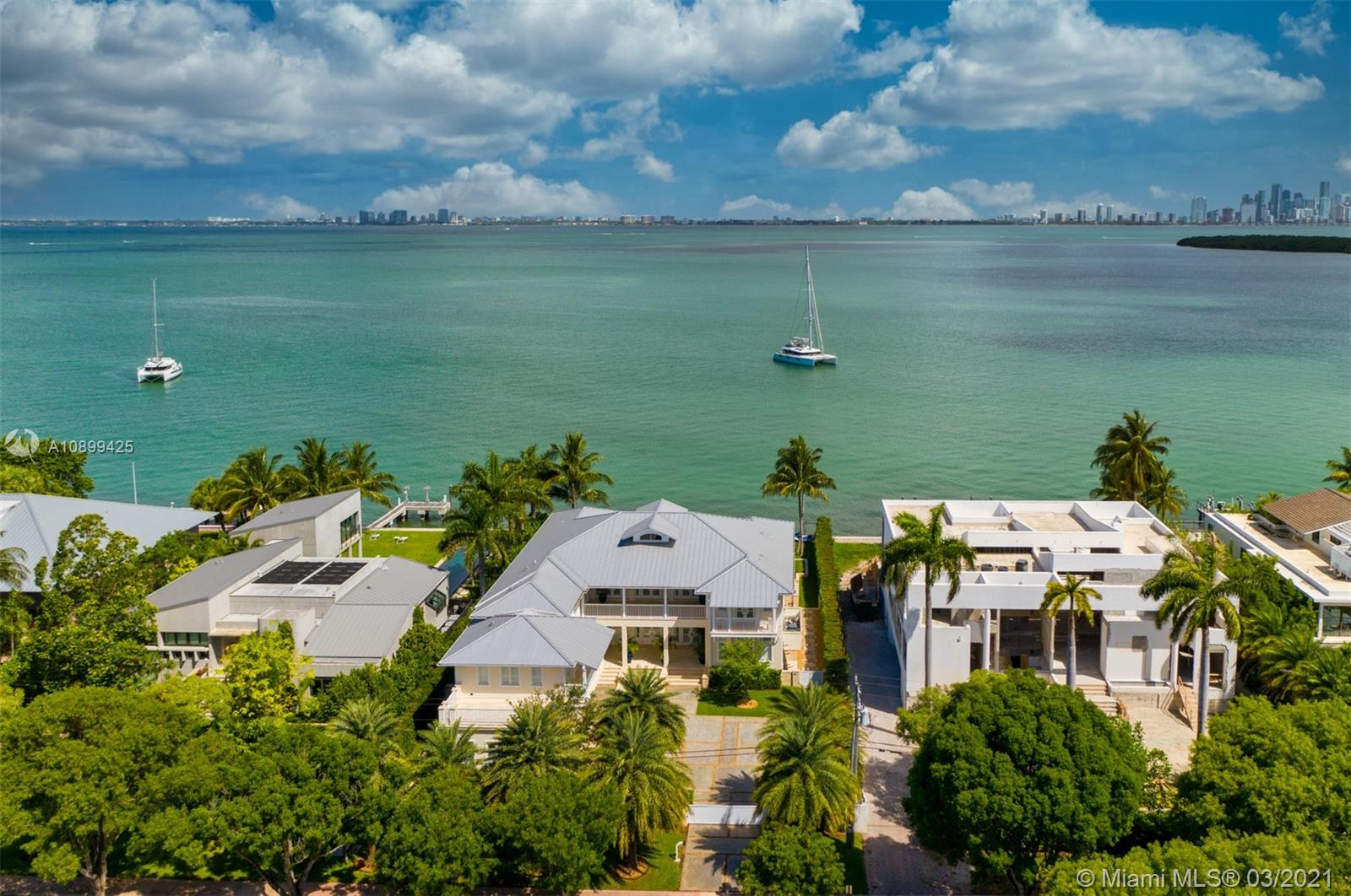 TROPICAL ISLE HOMES SUB 4 - Residential