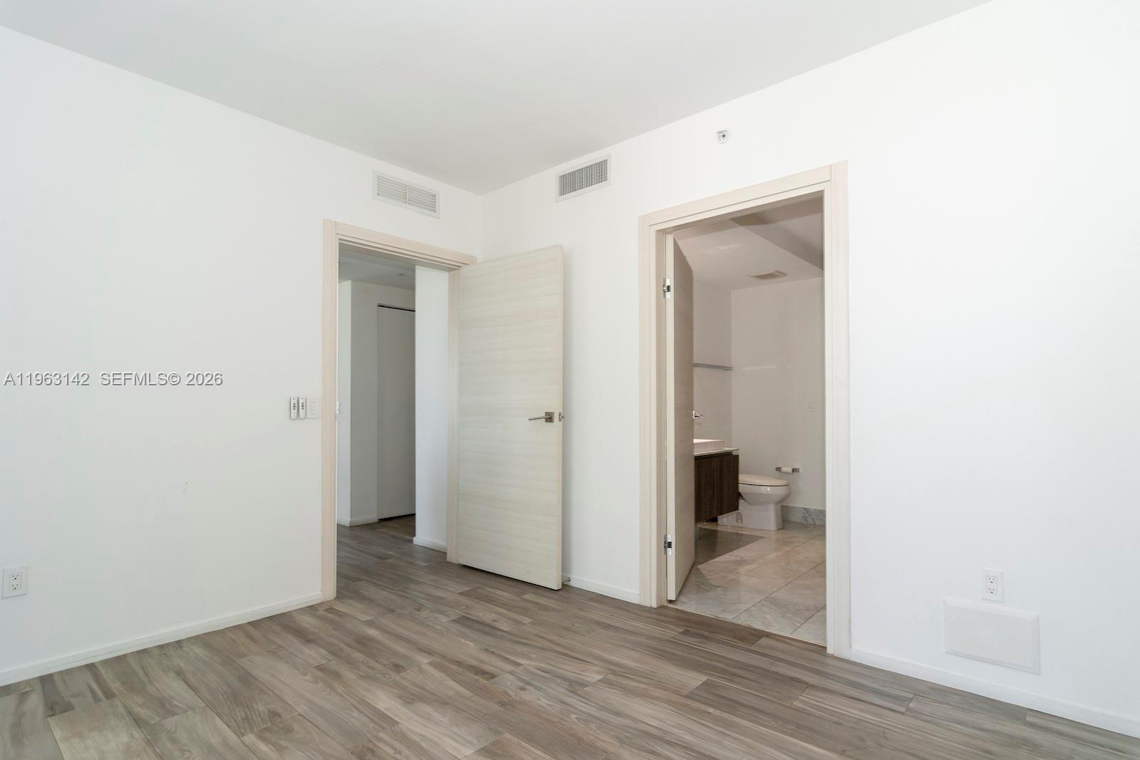 SLS LUX BRICKELL - Residential