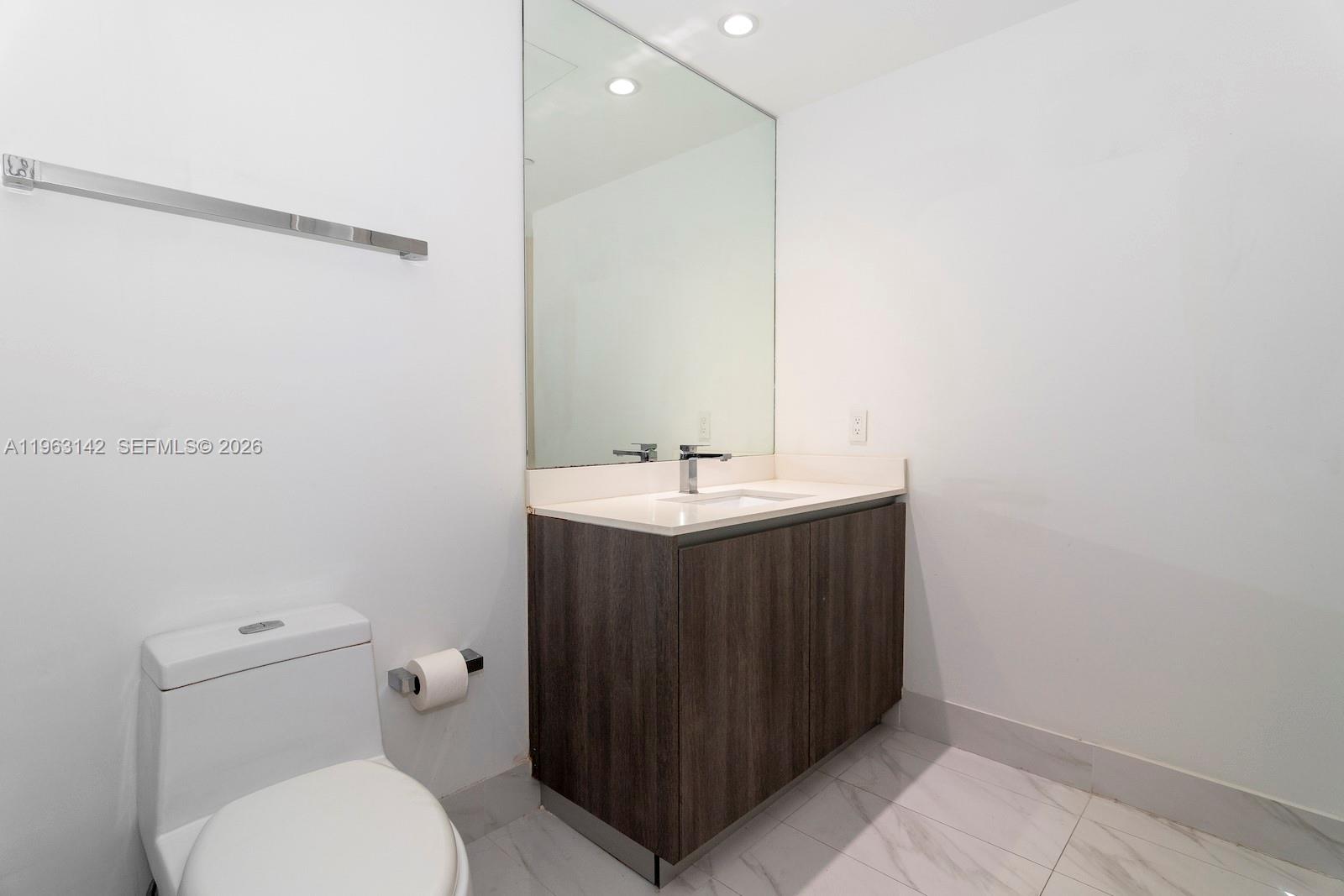 SLS LUX BRICKELL - Residential